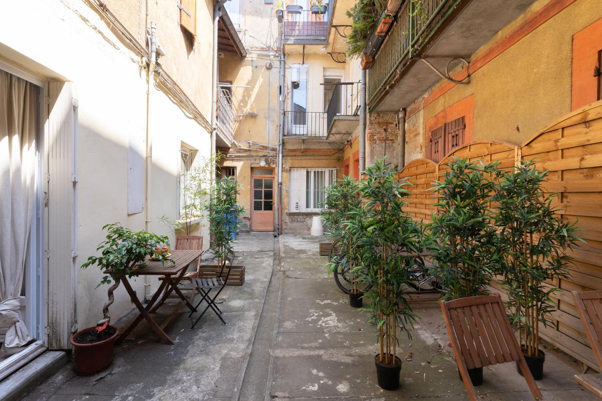 Le Patio Riquet Apartment Toulouse Exterior photo